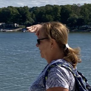 Meet your Posher, Marianne